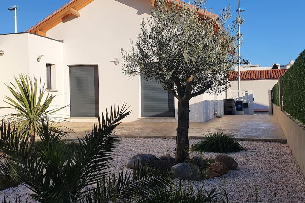 Maison Bord De Mer Refaite A Neuf Кане Екстериор снимка
